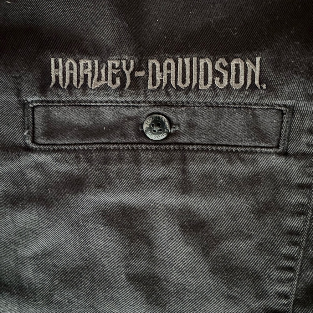 Harley Davidson Embroidered Flames Button Up Tee Shirt - Picture 5 of 7